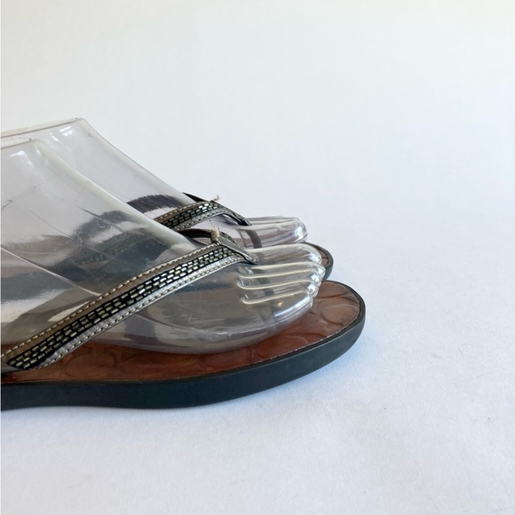 Coach Laurel Silver Tan Leather Rubber Outsole Flip Flops Sandals size 8 - Picture 4 of 16